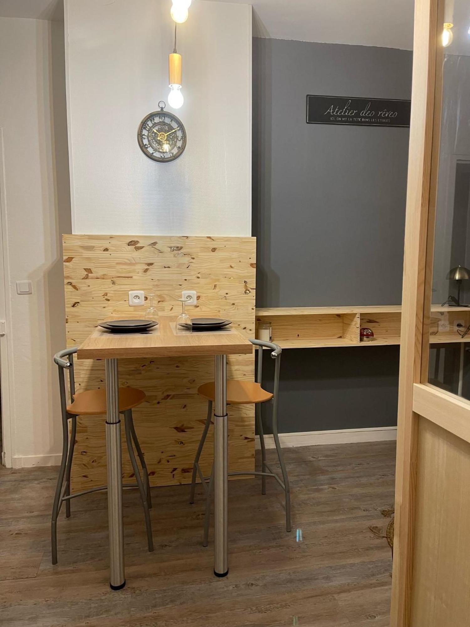 Logement Entier: Appartement Avec Terrasse Quartier De La Gare Amboise Kültér fotó